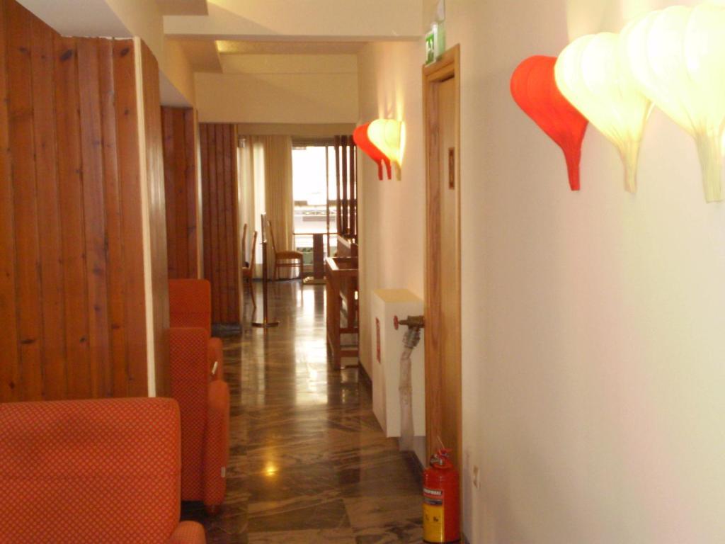 Asteras Hotel Larissa Esterno foto